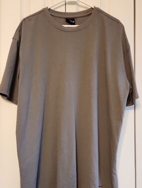 YoungLA Men's Short Sleeve Crewneck Metal Collection T-Shirt Size L